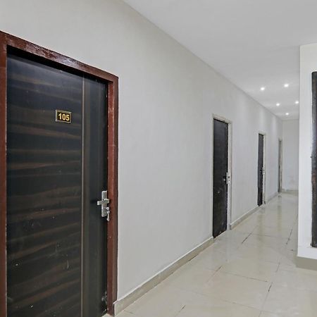 Hotel O Rudra Palace Near Phoenix United ラクナウ エクステリア 写真